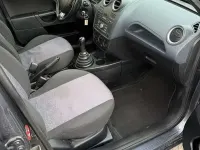 Usado Ford Fiesta Collection 68 HP (50 kW) 2007 Citadino