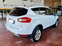 Usata Ford Kuga 140 CV (102 kW) 2011 Bianco SUV