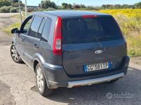 Usata Ford Fusion 80 CV (58 kW) 2008 Berlina