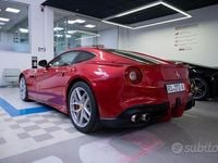 Usata Ferrari F12 741 CV (545 kW) 2013 Rosso Coupé