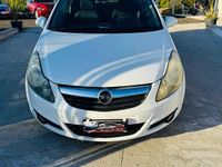 Usata Opel Corsa Enjoy 90 CV (66 kW) 2009 Bianco Utilitaria