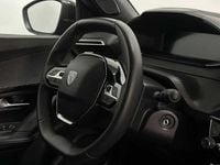 Usata Peugeot 2008 Allure 102 CV (75 kW) 2025 Blu SUV