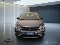 Usata VW T-Roc Style 110 CV (80 kW) 2023 Grigio SUV