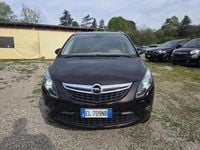 Usata Opel Zafira Tourer Cosmo 131 CV (96 kW) 2012 Marrone Monovolume