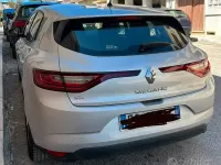Usata Renault Mégane IV 110 CV (80 kW) 2017 Berlina