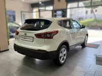 Usata Nissan Qashqai 131 CV (96 kW) 2018 Bianco SUV