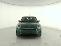 Usata Mini Cooper Classic 156 CV (114 kW) 2022 Verde Utilitaria