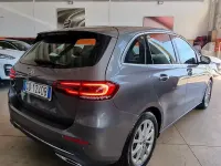 Usata Mercedes B200 Premium 163 CV (119 kW) 2020 Grigio Utilitaria