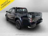 Nuova Isuzu D-Max 165 CV (121 kW) 2026 Onyx black mica Pick-up