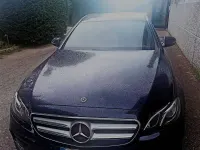 Gebraucht Mercedes E220 Premium 194 PS (142 kW) 2020 Blau Kombi