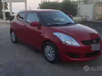 Usata Suzuki Swift 94 CV (69 kW) 2012 Rosso Utilitaria