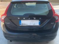 Usata Volvo V60 114 CV (83 kW) 2012 Nero Station wagon