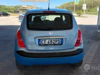 Usata Lancia Ypsilon 60 CV (44 kW) 2005 Blu Utilitaria