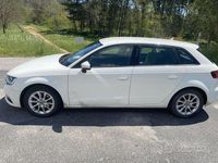 Gebraucht Audi A3 105 PS (77 kW) 2015 Limousine