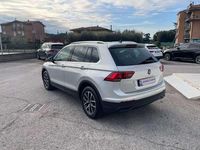 Usata VW Tiguan 122 CV (89 kW) 2022 Argento SUV