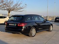 Usata Mercedes C180 Executive 122 CV (89 kW) 2019 Nero Station wagon