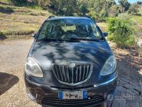 Usata Lancia Musa 90 CV (66 kW) 2008 Blu Monovolume