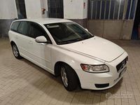 Usata Volvo V50 114 CV (83 kW) 2011 Bianco Station wagon