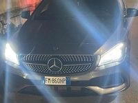 Usata Mercedes CLA200 136 CV (100 kW) 2017 Grigio Berlina