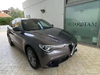 Usata Alfa Romeo Stelvio 190 CV (139 kW) 2021 Grigio SUV