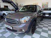 Usata Mini Cooper D Countryman Business 111 CV (81 kW) 2014 Marrone SUV