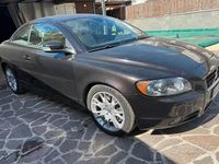 Usata Volvo C70 136 CV (100 kW) 2009 Nero Cabrio