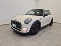 Usata Mini ONE 75 CV (55 kW) 2018 Bianco Utilitaria