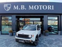 Usata Jeep Renegade Trailhawk 170 CV (125 kW) 2015 Bianco SUV