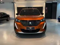 Usata Peugeot 2008 GTi 131 CV (96 kW) 2023 Arancione SUV