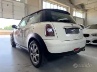 Usata Mini Cooper D Chili 109 CV (80 kW) 2009 Oro Utilitaria