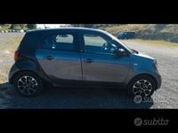 Usata Smart ForFour Passion 71 CV (52 kW) 2016 Grigio Utilitaria