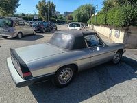 Usata Alfa Romeo Spider 104 CV (76 kW) 1983 Grigio Cabrio