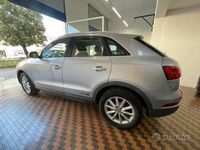 Käytetty Audi Q3 Business 150 HP (110 kW) 2015 Hopea Katumaasturi