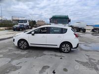 Usata Peugeot 3008 109 CV (80 kW) 2014 Bianco Station wagon