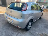 Usata Fiat Punto Evo 77 CV (56 kW) 2012 Grigio Utilitaria