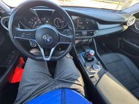 Usata Alfa Romeo Giulia Super 150 CV (110 kW) 2017 Grigio Berlina