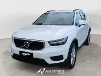 Usata Volvo XC40 Business Edition 150 CV (110 kW) 2019 Bianco SUV