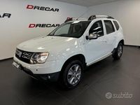 Usata Dacia Duster Lauréate 110 CV (80 kW) 2017 Bianco SUV