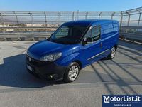 Usata Fiat Doblò Lounge 90 CV (66 kW) 2022 Blu/azzurro Monovolume