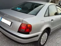 Usata Audi A4 125 CV (91 kW) 1995 Grigio Berlina