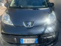 Usata Peugeot 107 68 CV (50 kW) 2007 Nero Utilitaria