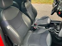 Usata Mini Cooper S 170 CV (125 kW) 2006 Rosso Utilitaria