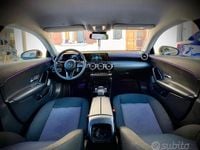 Usata Mercedes CLA200 150 CV (110 kW) 2021 Nero Station wagon