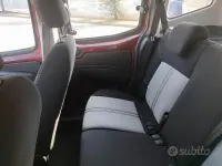 Usata Fiat Qubo Dynamic 95 CV (69 kW) 2016 Rosso Monovolume