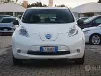 Usata Nissan Leaf Visia 80 kW (109 CV) 2015 Bianco Utilitaria