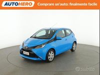 Usata Toyota Aygo Cool 69 CV (50 kW) 2016 Blu Utilitaria