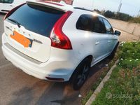 Usado Volvo XC60 150 HP (110 kW) 2016 SUV