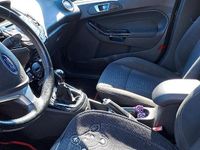 Usata Ford Fiesta Titanium 96 CV (70 kW) 2013 Nero Utilitaria