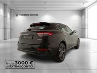 Usata Maserati Levante 250 CV (183 kW) 2020 Nero SUV