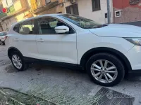 Usata Nissan Qashqai Tekna 110 CV (80 kW) 2015 Bianco SUV